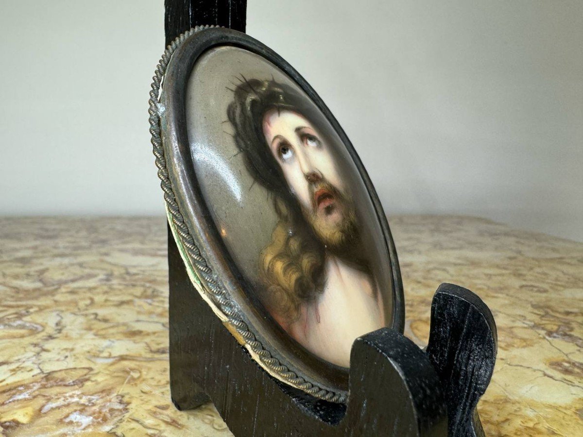 Painting Of The Crowned Christ On Porcelain.-photo-7