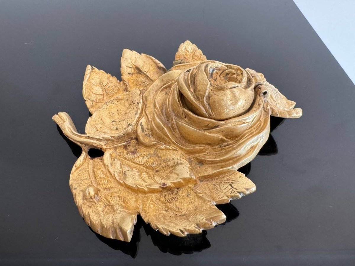 Gilt Bronze Inkwell Decorated With A Rose