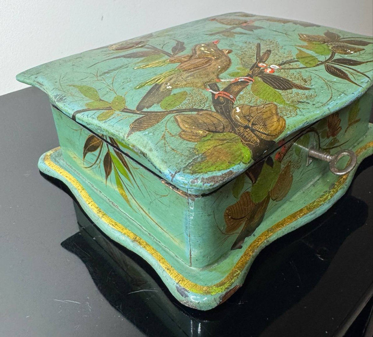 Old Hand Painted Wooden Box-photo-8