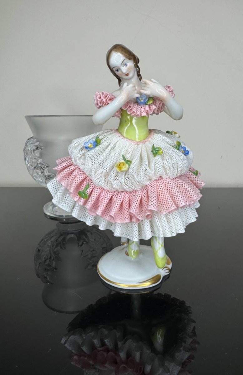 Figurine De Ballerine En Dentelle Allemande De Volkstedt-photo-3