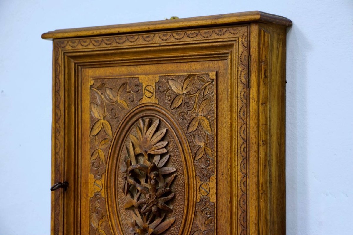 Carved Walnut Key Chest Circa 1880-photo-4