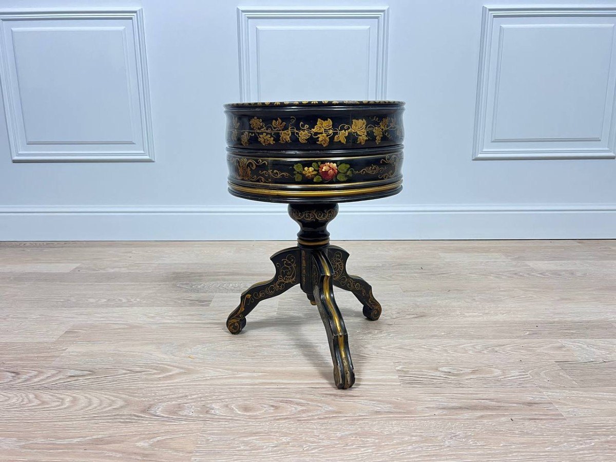 Napoleon III Wooden Planter With Golden Decor-photo-3