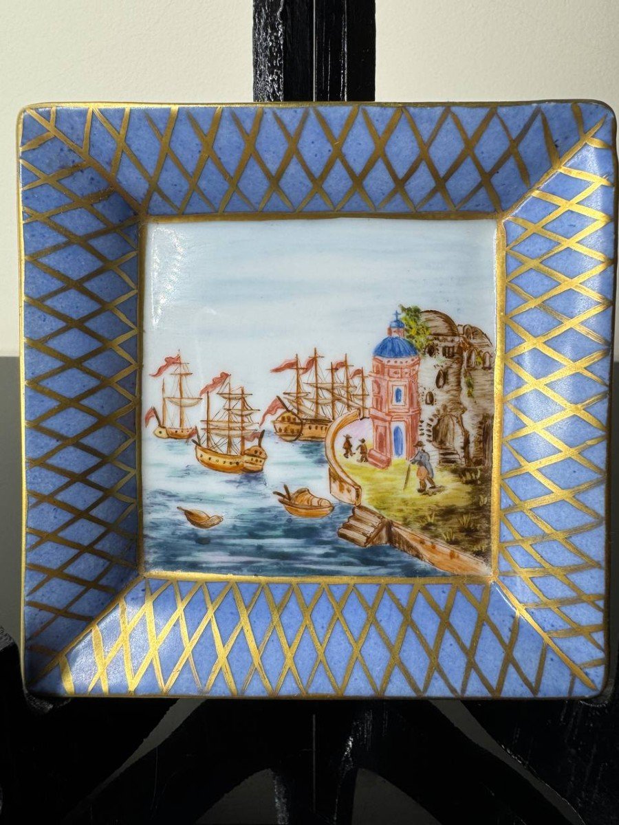 Square Ashtray Or Empty Pocket In Polychrome Porcelain With Decoration. 