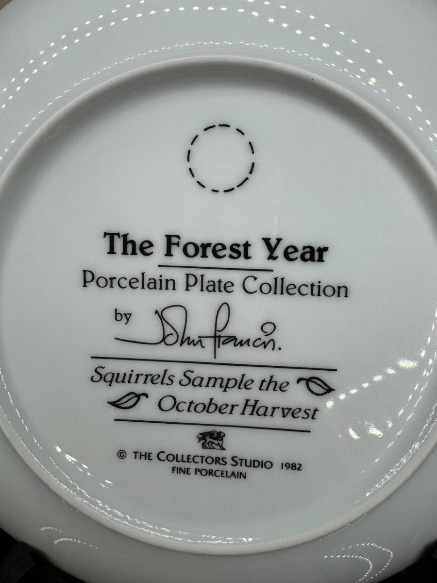 Porcelain Plates Collection “the Forest Year 1982”-photo-1