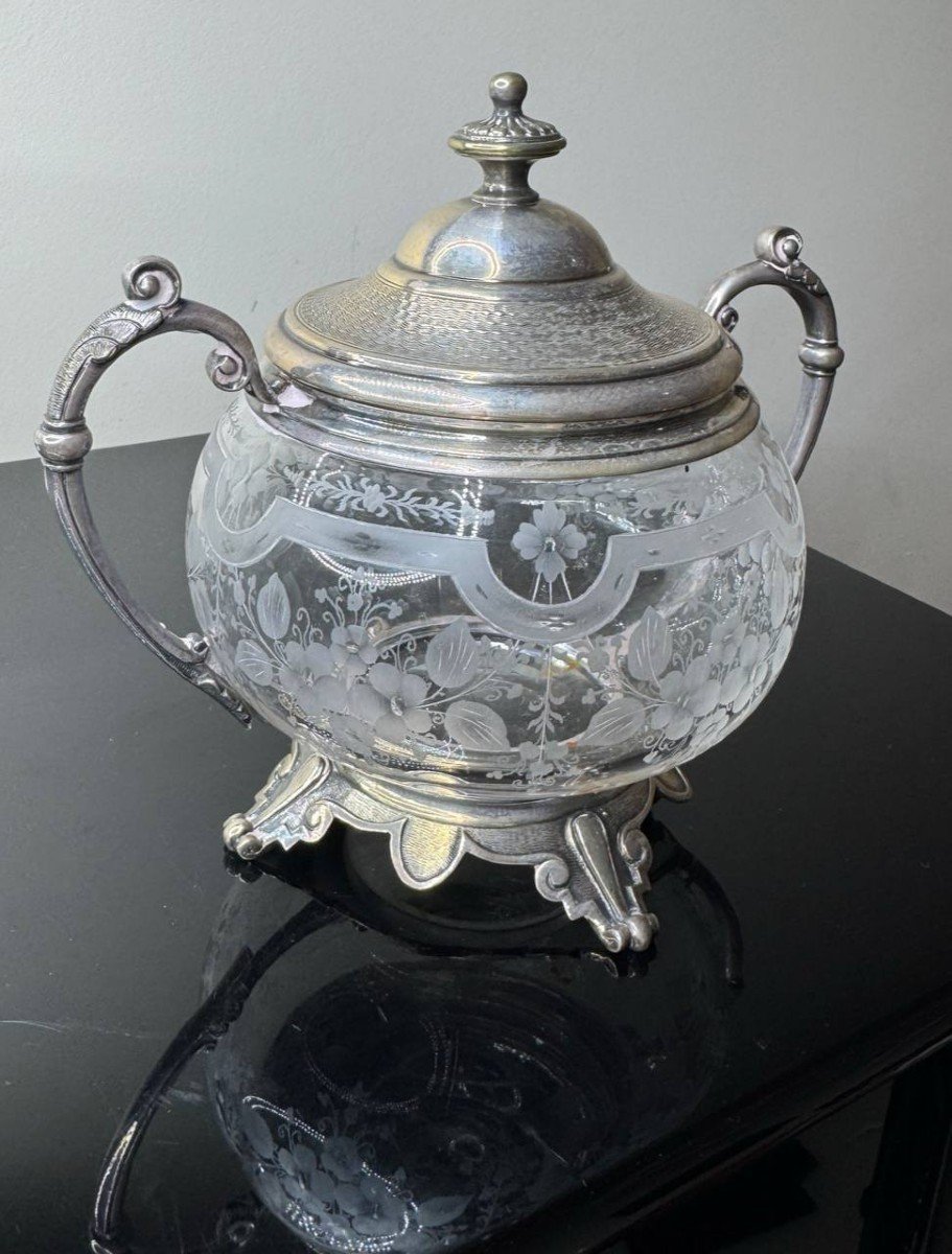 Sucrier ,  Bonbonniere, Pot A Biscuits Epoque Fin XIXème, Cristal Taille Et Metal Argente 