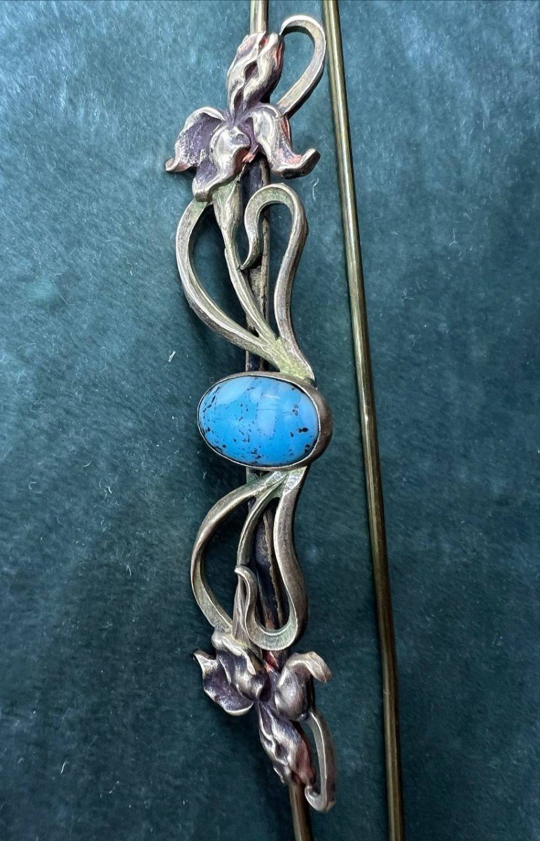 Bijou ancien , épingle Art Nouveau monté d’un turquoise et les fleurs d’iris .-photo-2