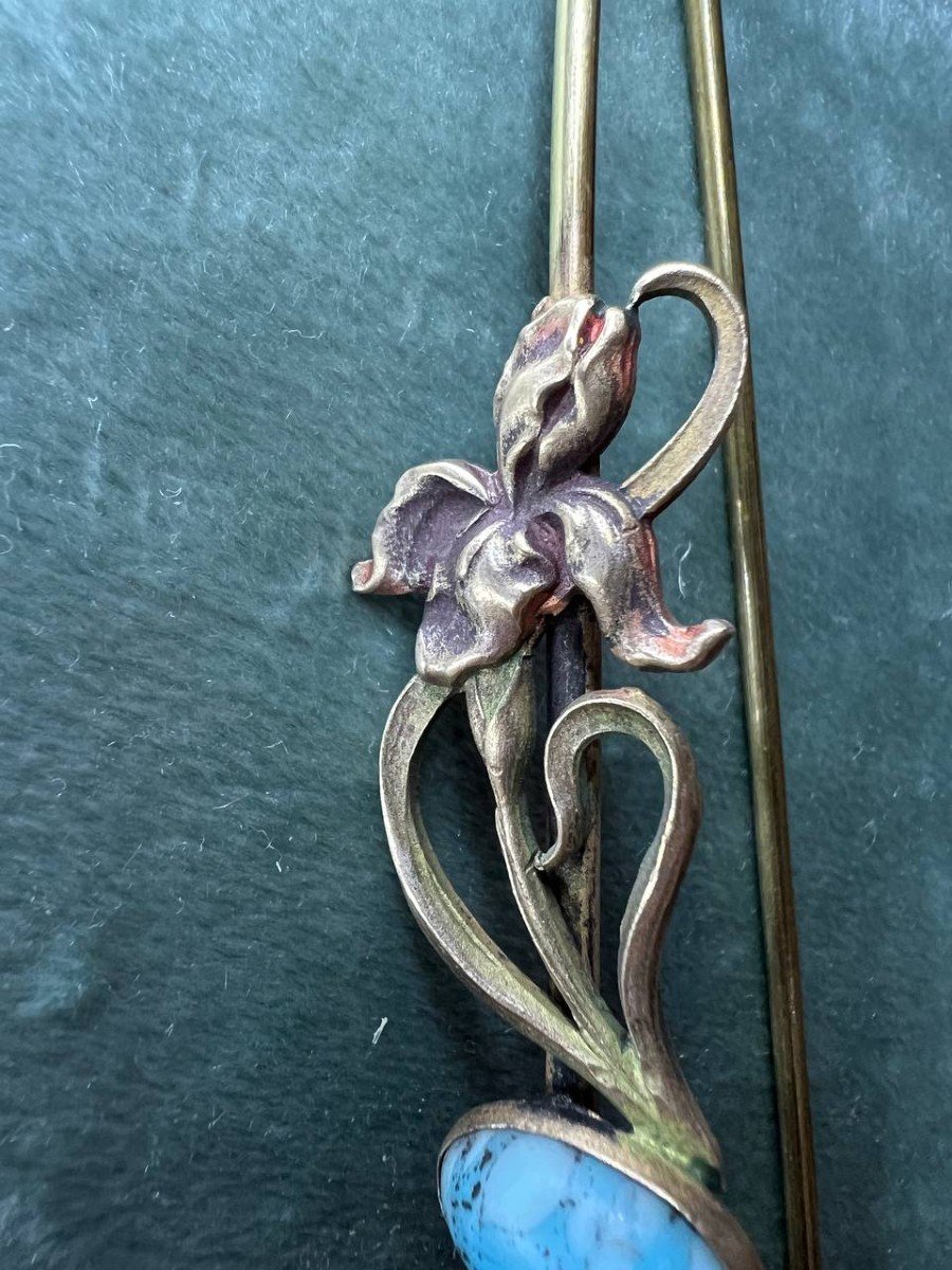 Bijou ancien , épingle Art Nouveau monté d’un turquoise et les fleurs d’iris .-photo-3