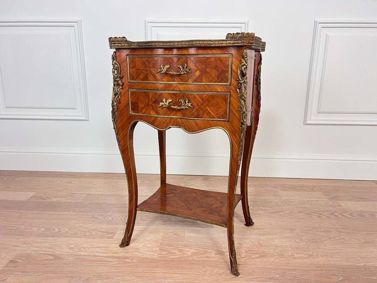 Table De Chevet Anciennne ,  Style Louis XV En Bois De Rose-photo-7