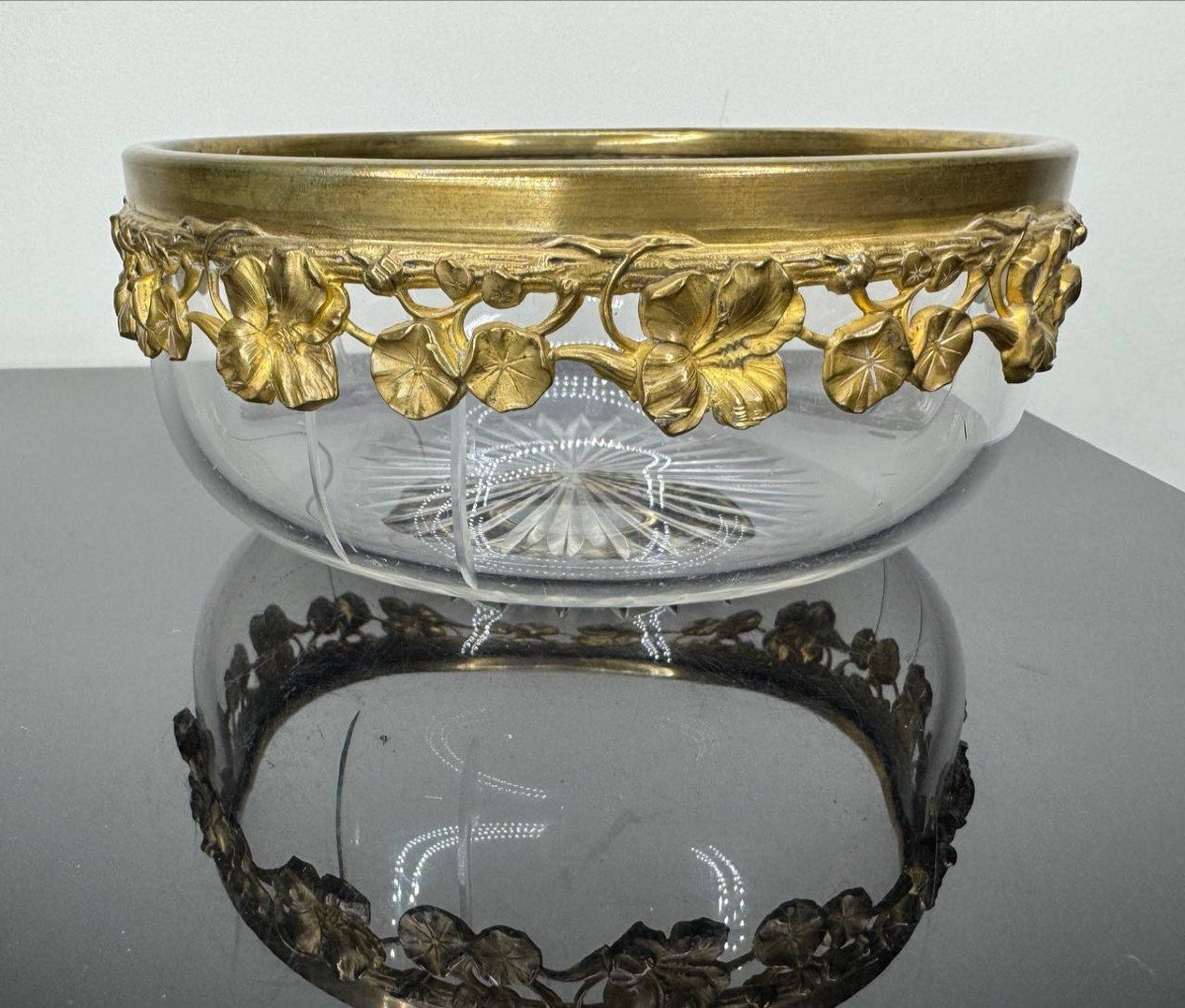 Small Cut Crystal Bowl Or Cup, Acanthus Frieze In Gilded Brass, Style -photo-3