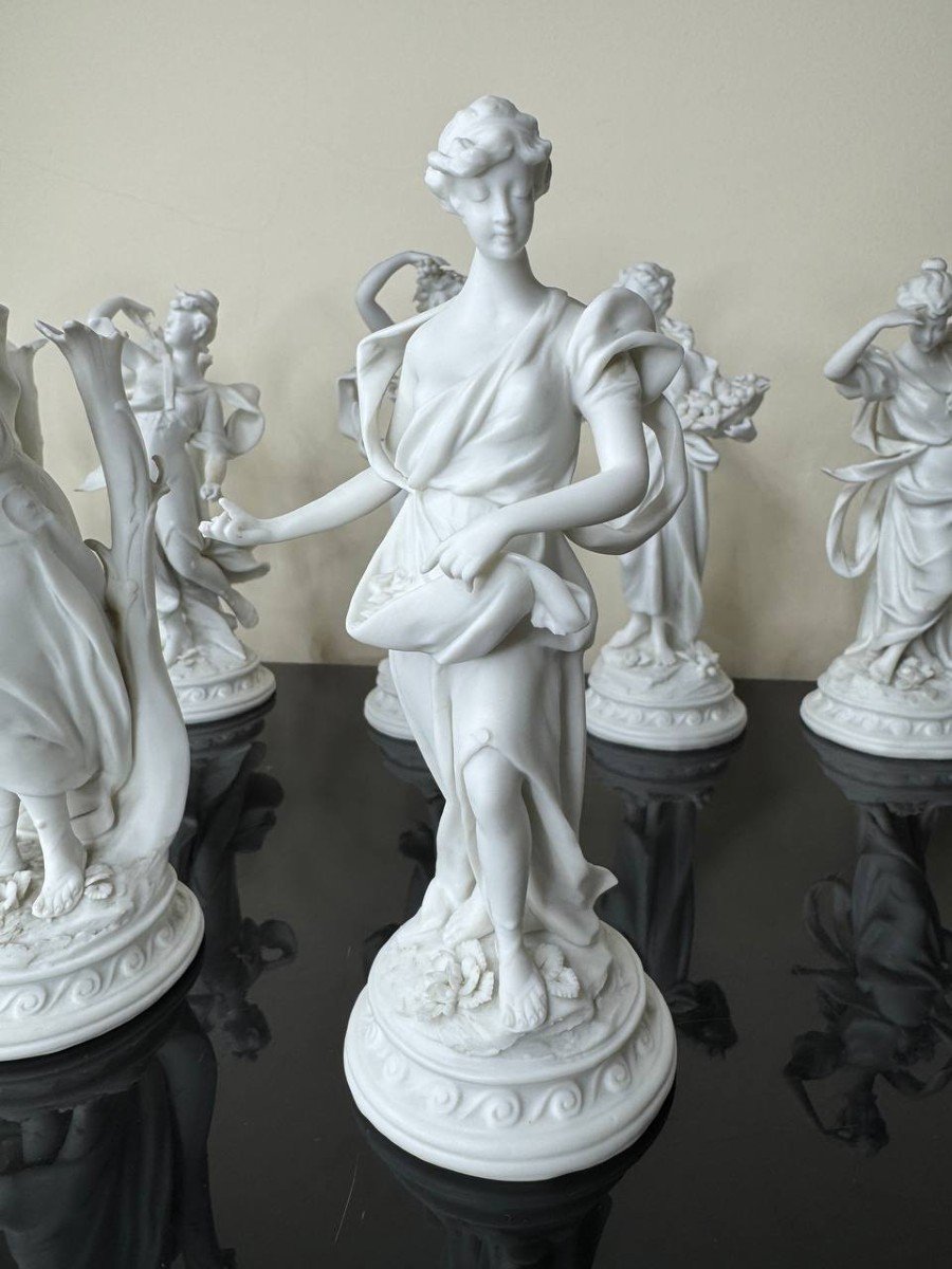 Series Of 12 White Biscuit Statuettes, Representing 12 Months Of The Year-photo-1