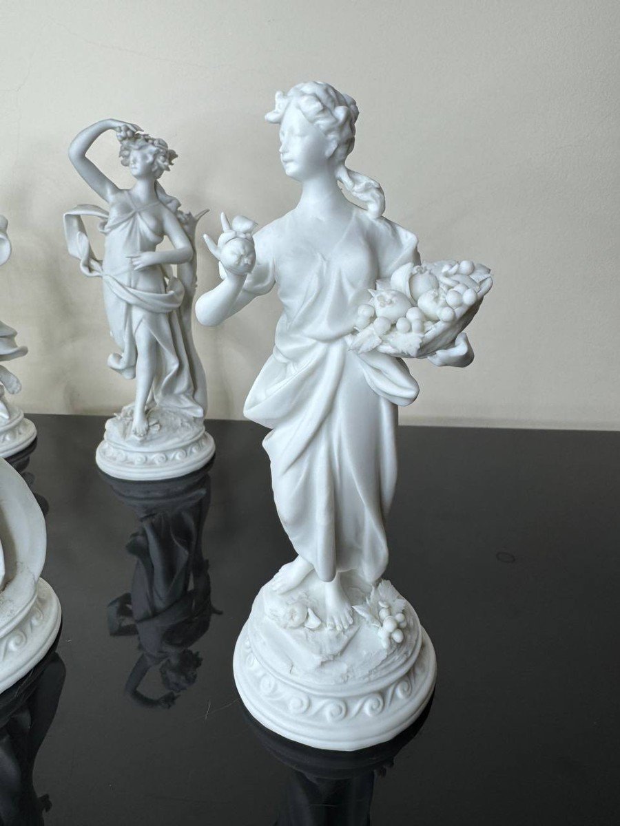 Series Of 12 White Biscuit Statuettes, Representing 12 Months Of The Year-photo-3