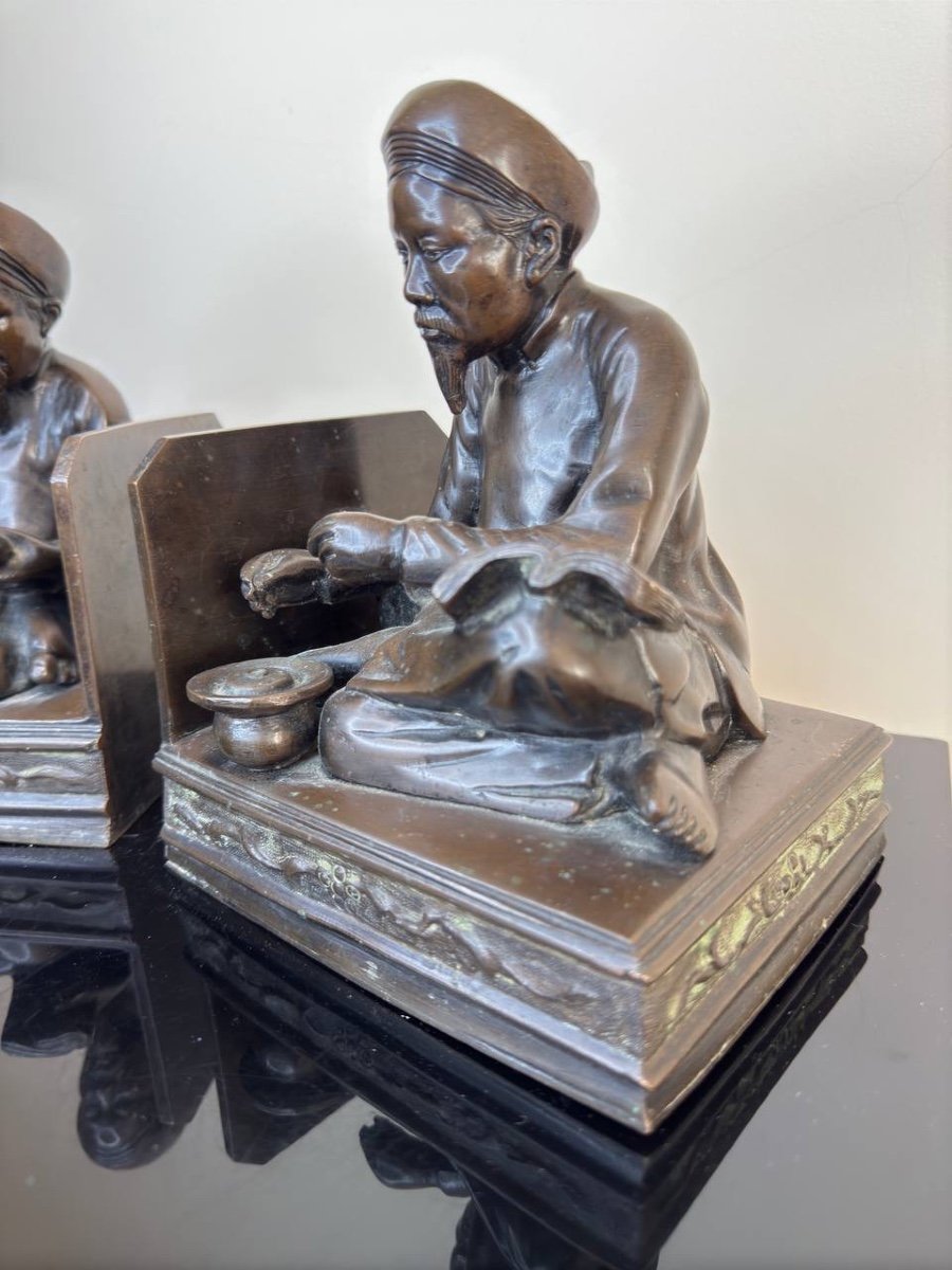 Pair Of Bronze Bookends From Vietnam “the Scholar And The Smoker”-photo-2