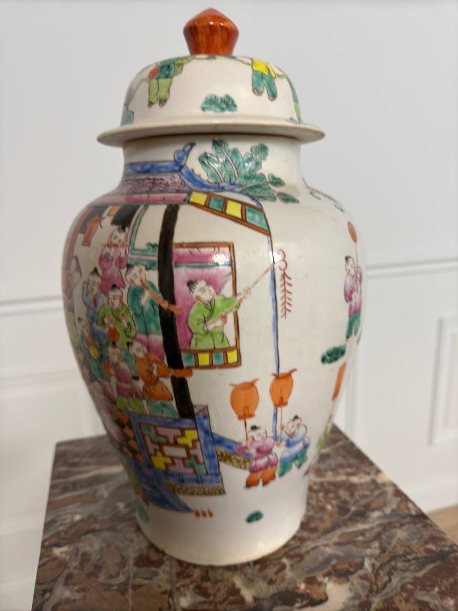 19th Century Chinese Porcelain Vase Or Potiche Decorated With Children And Kites With Dragons-photo-5