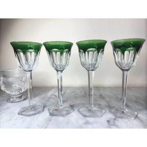 Cristal Baccarat Modèle Harcourt Couleur Verte 19cm