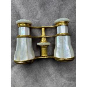 Pair Of Mother-of-pearl Theater Binoculars, Napoleon III