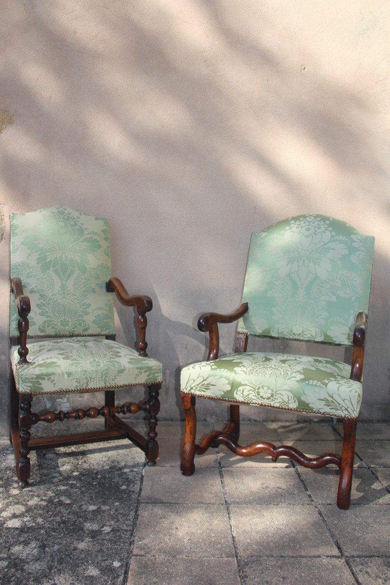 Suite Of Two Walnut Armchairs, 17th Century.