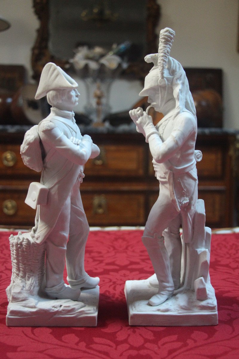 Deux soldats, biscuit, Manufacture de Sèvres, XIXe siècle-photo-3