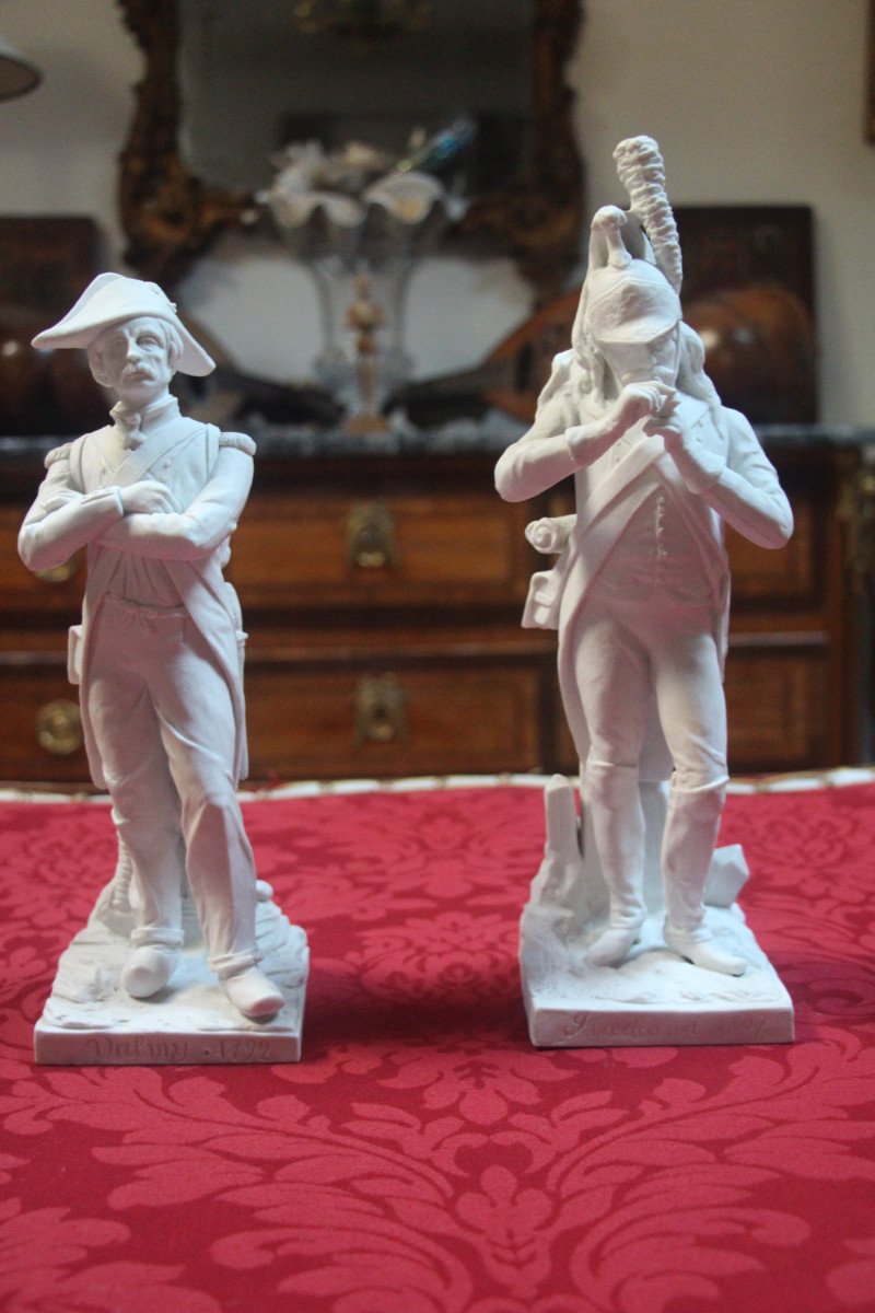 Deux soldats, biscuit, Manufacture de Sèvres, XIXe siècle