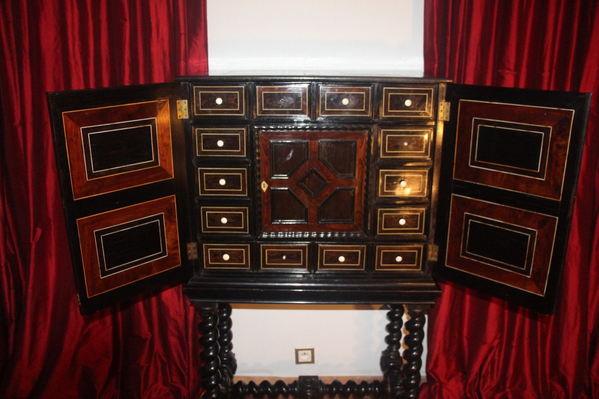 Cabinet And Its Base In Marquetry And Ivory, Holland, 17th Century-photo-2