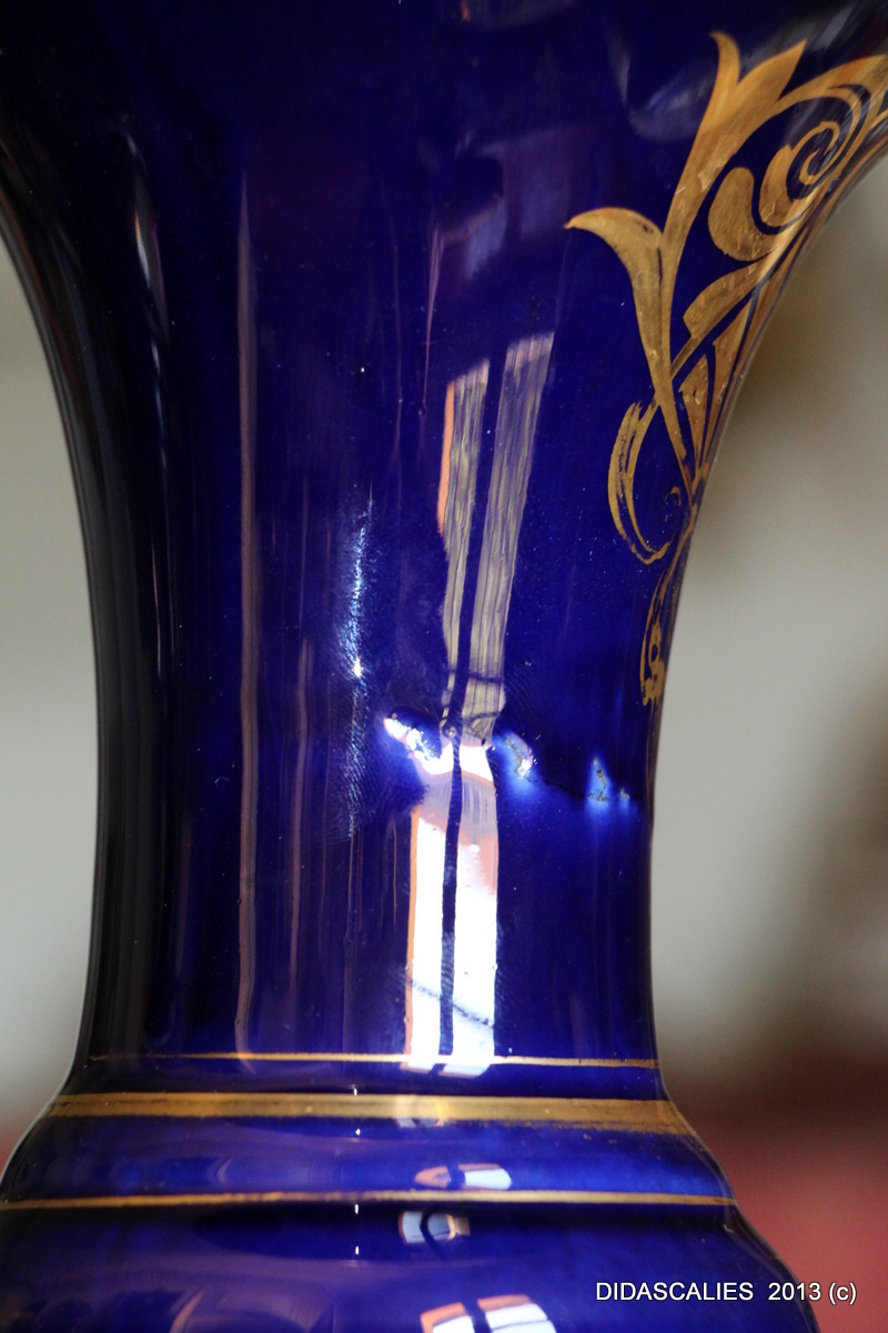Old Paris Vase With Floral Decoration, The Nineteenth Century-photo-5