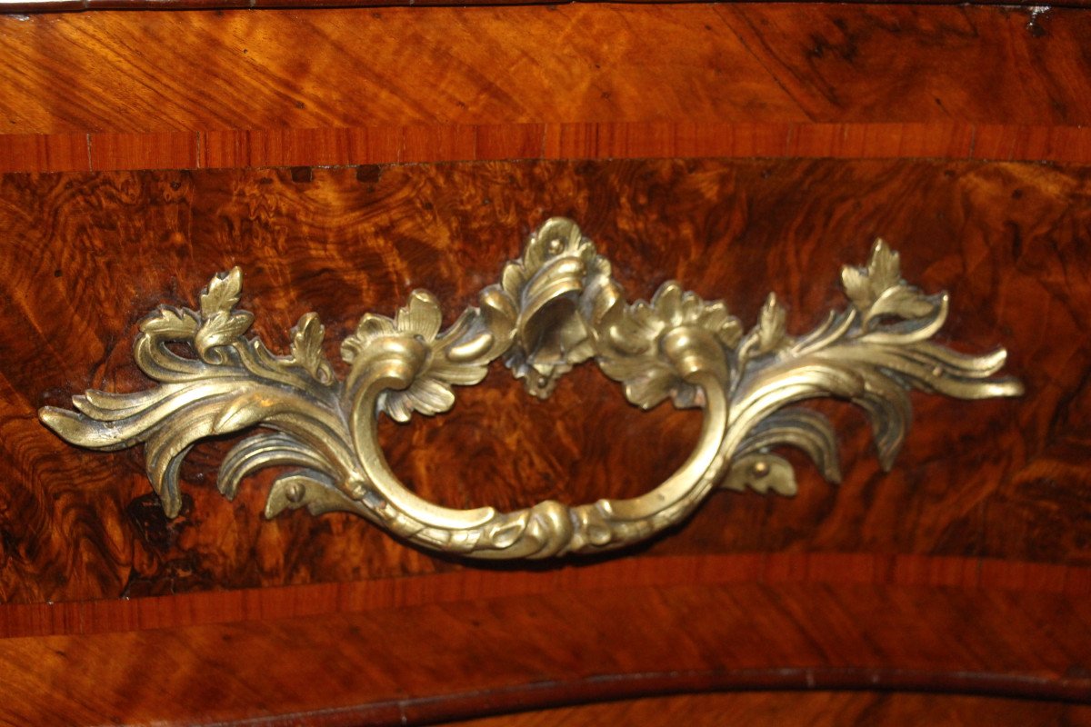 Curved Chest Of Drawers From Dauphiné, Bronze With C Crowned 1745, Louis XV Period, 18th Century-photo-4