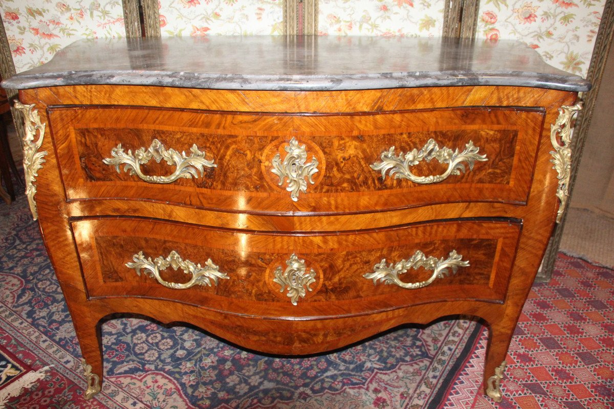 Curved Chest Of Drawers From Dauphiné, Bronze With C Crowned 1745, Louis XV Period, 18th Century