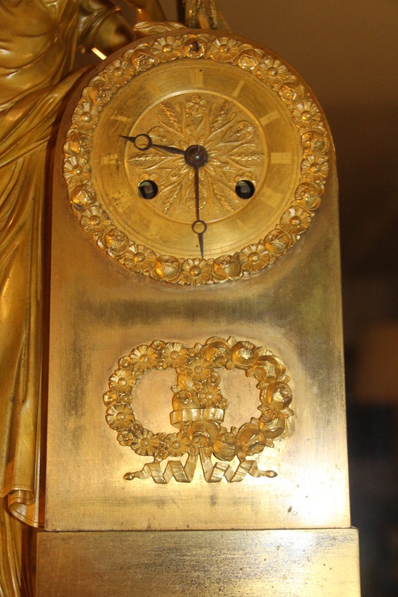 Important Empire Clock With The Vestal In Gilded Bronze, Early 19th Century-photo-4