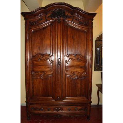 Wardrobe With Gendarme's Cap In Walnut, Louis XV Period, 18th Century, Lyon