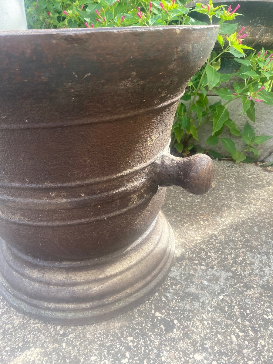 Very Large 17th Century Cast Iron Mortar And Pestle-photo-4