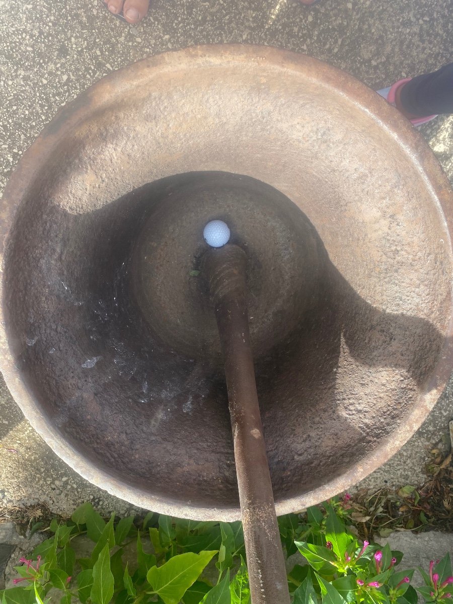 Very Large 17th Century Cast Iron Mortar And Pestle-photo-1