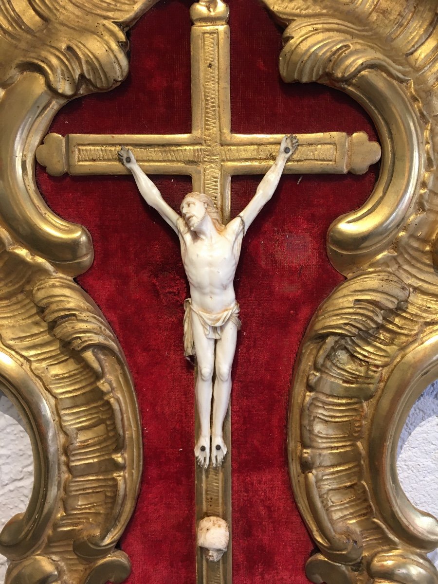 Crucifix In Its Golden Wood Frame-photo-2
