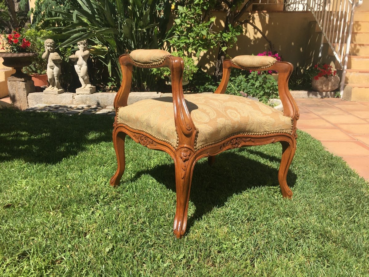 Petite Banquette En Noyer De Style Louis XV