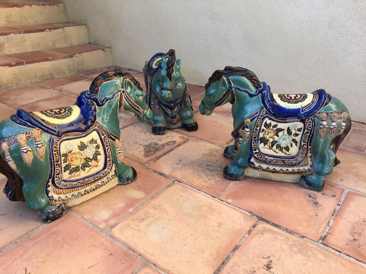 Suite Of Three Horses In Polychrome Enameled Earthenware Vietnam-photo-2