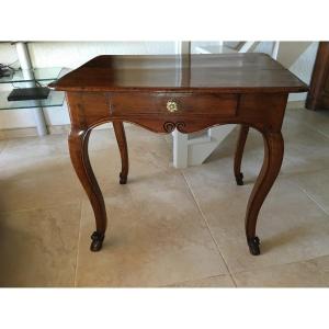 Louis XV Provençal Writing Table In 18th Century Walnut