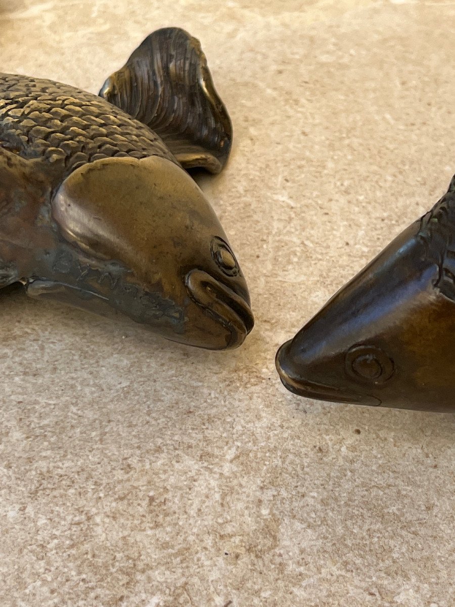 Pair Of Bronze Fish Shaped Handles, Mandalay Foundry, XXth Century Burma-photo-5