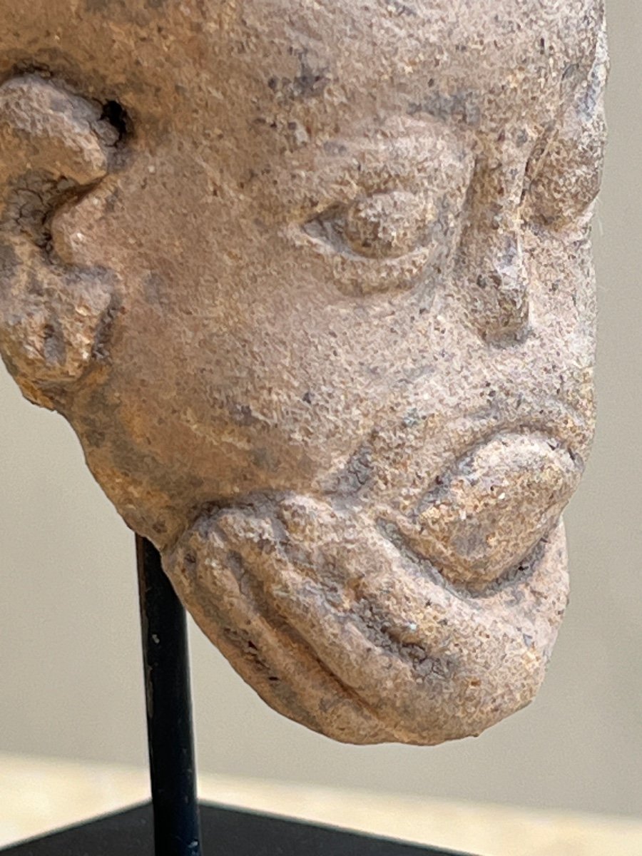 Terracotta Dignitary Head, Majapahit Kingdom Late 13th/early 16th Century -photo-5