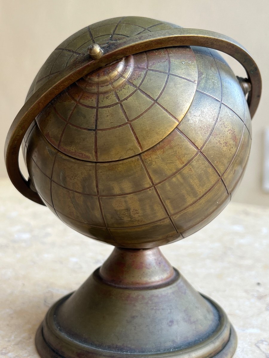 Brass Globe Ashtray Chicago World's Fair 1933-photo-7