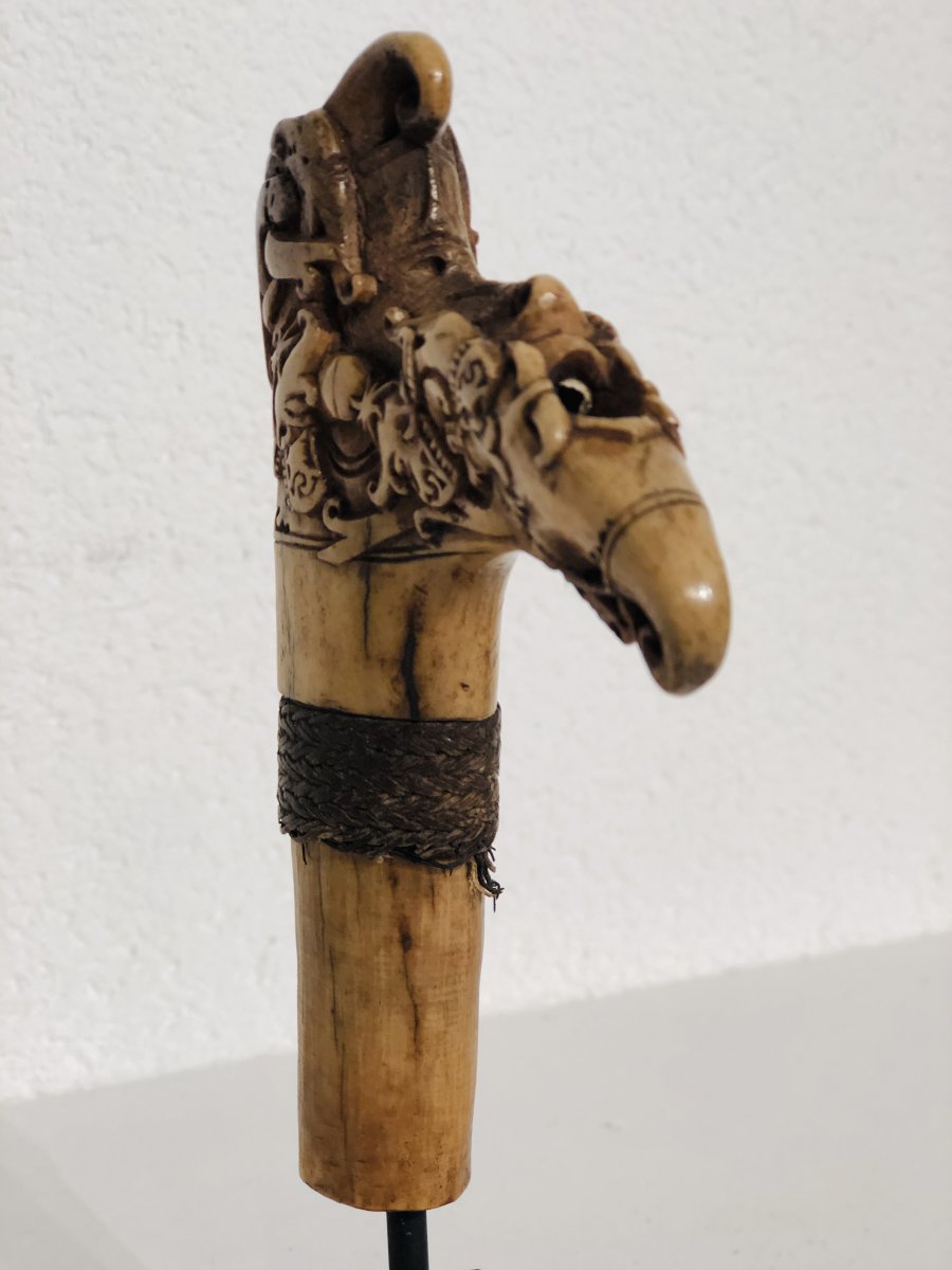 Ceremonial Saber Handle Mandau Dayak Indonesia-photo-4