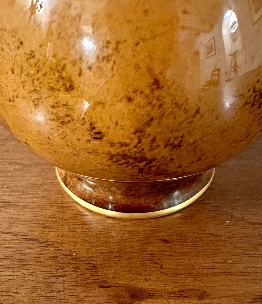 An Elegant Small Sèvres Porcelain Vase-photo-3