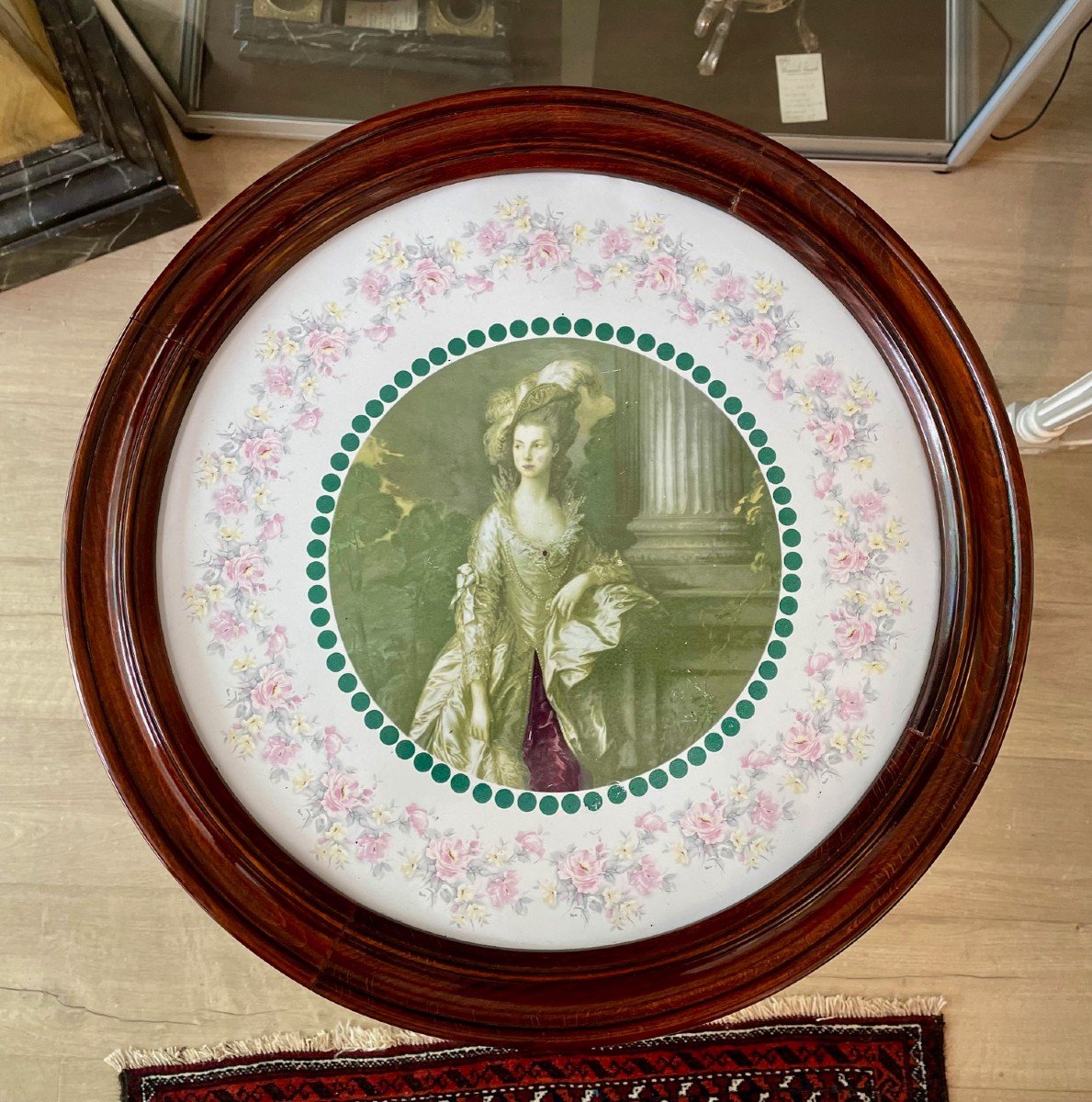 19th Century Pedestal Table With Portrait Of Mary Graham-photo-3