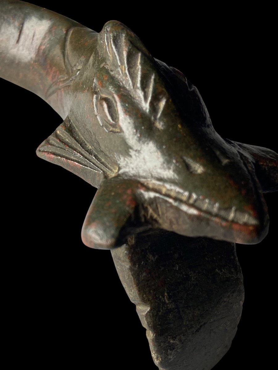 Bronze Door Knocker In The Shape Of A Dolphin - Antique Roman Period-photo-3