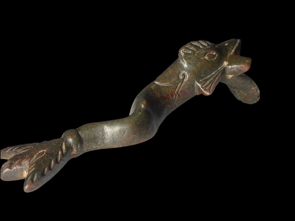 Bronze Door Knocker In The Shape Of A Dolphin - Antique Roman Period-photo-1