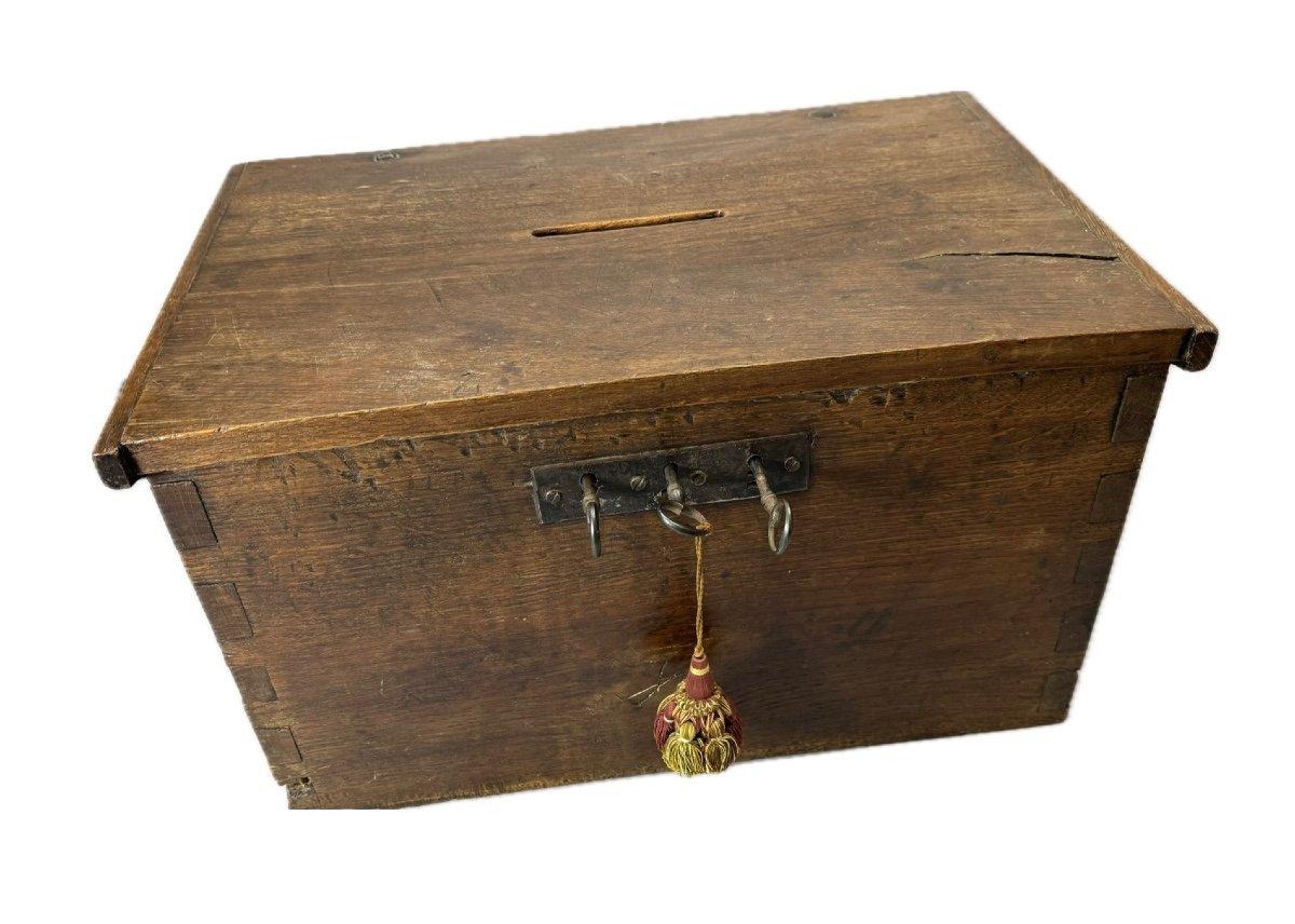 Parish Factory Chest 