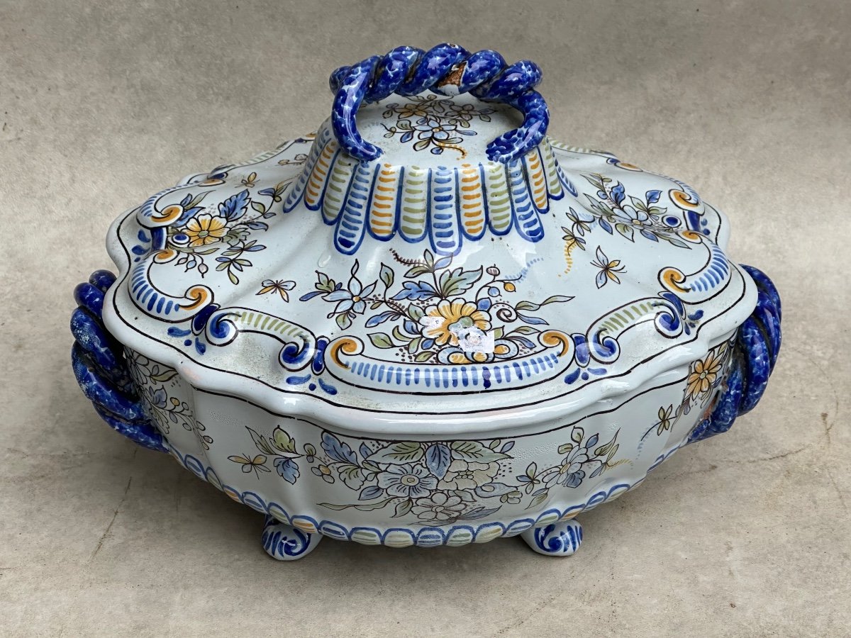 Tureen