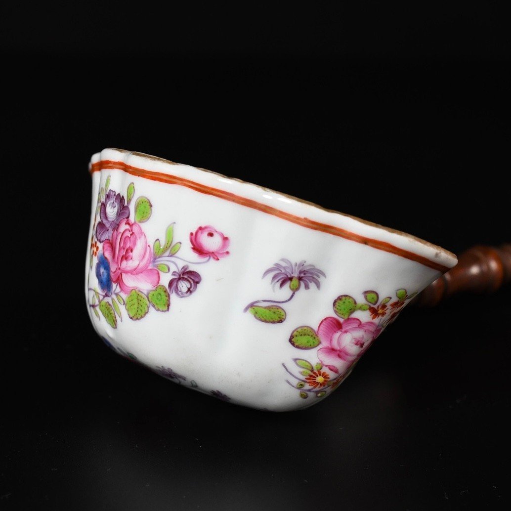 Porcelain Punch-ladle With Famille Rose Enamels - China 18th Qianlong Period-photo-2