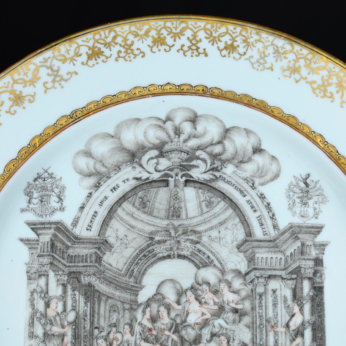 Assiette à Décor En Grisaille et Or Dit "Marriage Plate" - Chine XVIIIe Période Qianlong-photo-1