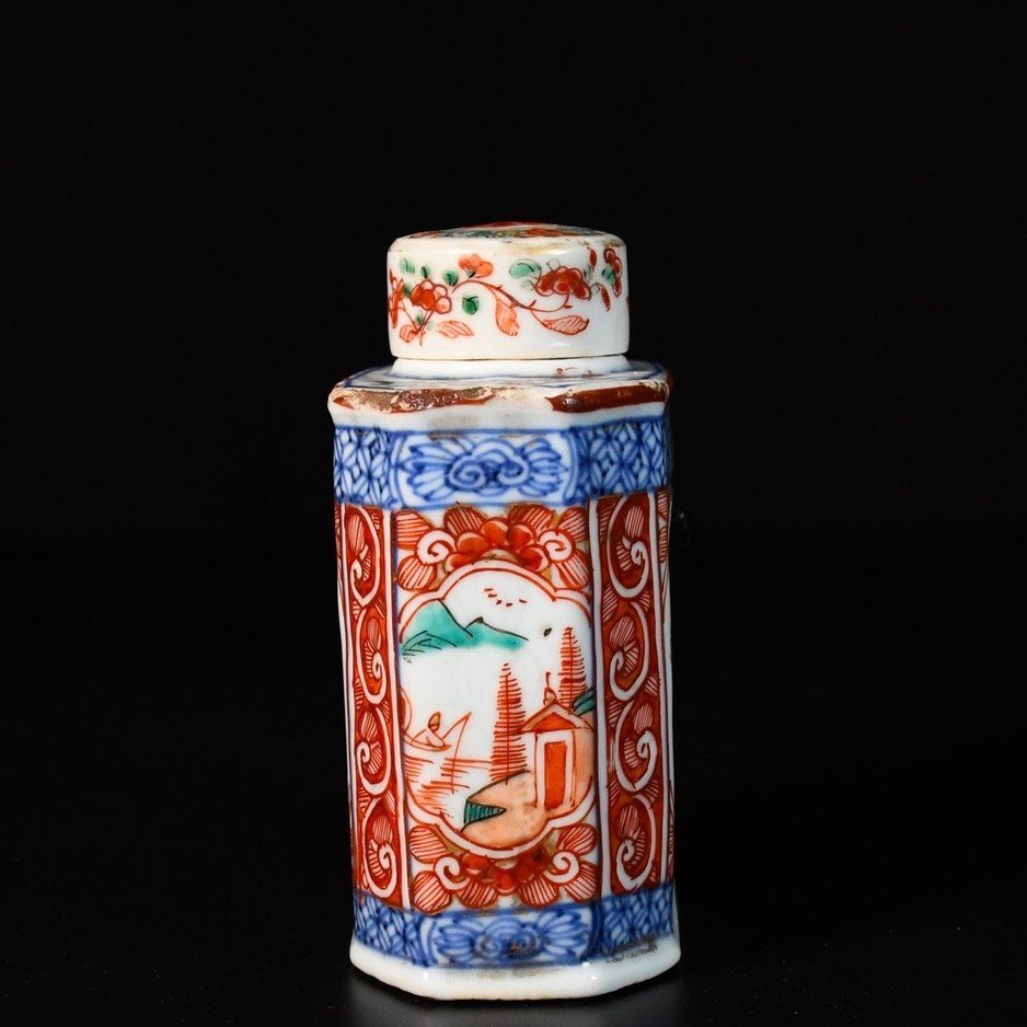 Porcelain Tea Box With Kakiemon Style Decor - China 18th Century Kangxi Period-photo-4