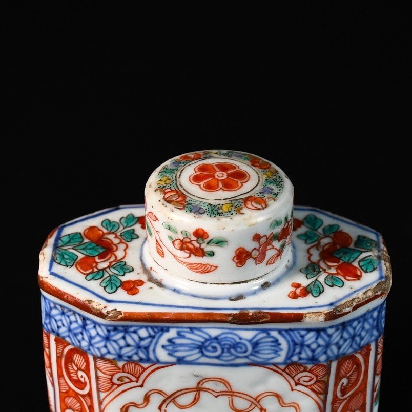 Porcelain Tea Box With Kakiemon Style Decor - China 18th Century Kangxi Period-photo-4