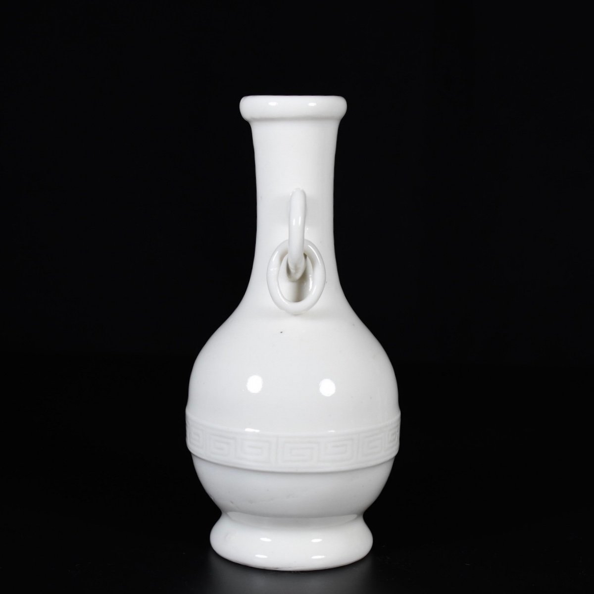 Vase En Porcelaine « Blanc De Chine » à Anses Et Anneaux Mobiles - Chine Période XVIIIe Kangxi -photo-4