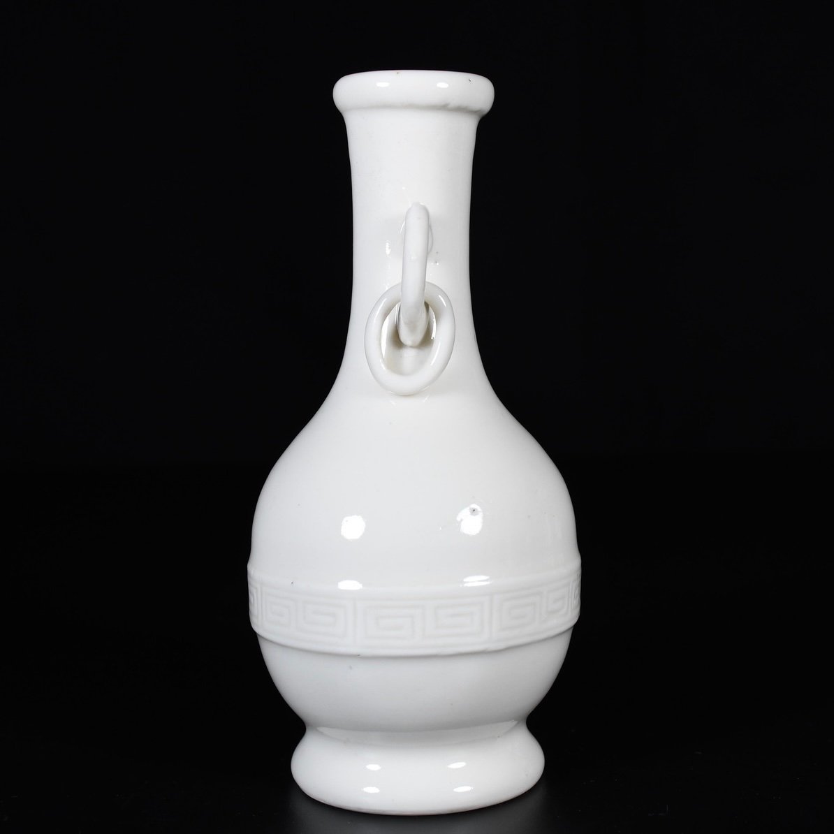 Vase En Porcelaine « Blanc De Chine » à Anses Et Anneaux Mobiles - Chine Période XVIIIe Kangxi -photo-4